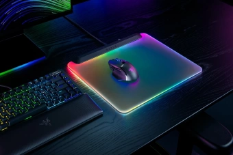 Коврик для мыши Razer V2 Pro черный/зеленый 278x360x4.6мм (RZ02-04920100-R3M1)